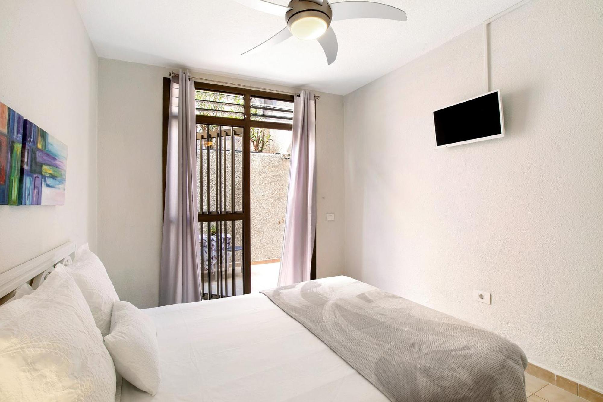 Apartamento Cerca De La Playa Santiago del Teide Exteriör bild