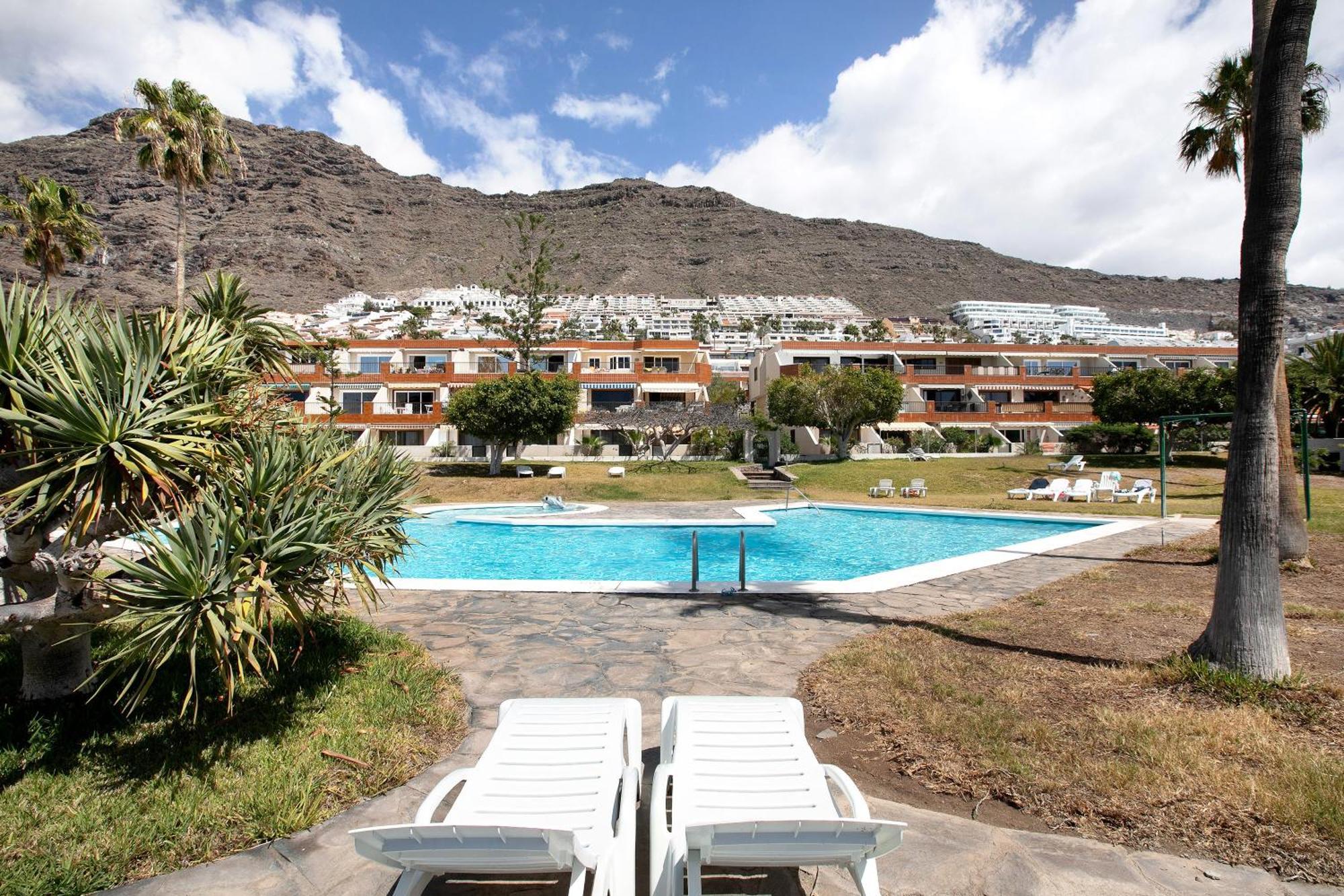 Apartamento Cerca De La Playa Santiago del Teide Exteriör bild